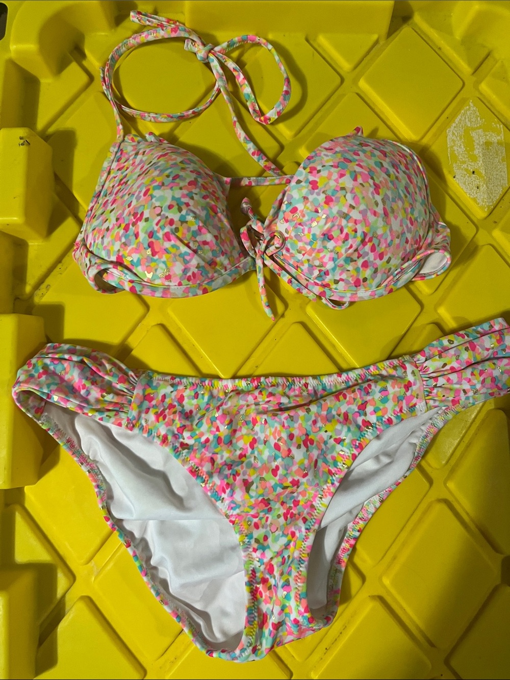 Gently worn VS 32b Colorful Confetti Print Push-Up Bikini